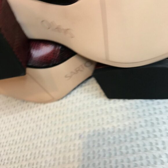 Franco SARTO BRYNN BORDEAUX LIZARD PRINT ANKLE BOOTS SIZE 7.5 - Picture 4 of 7